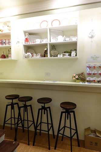 【食記】板橋新埔站。OyamiCaf'e(新埔店)~超夢幻下午茶餐廳