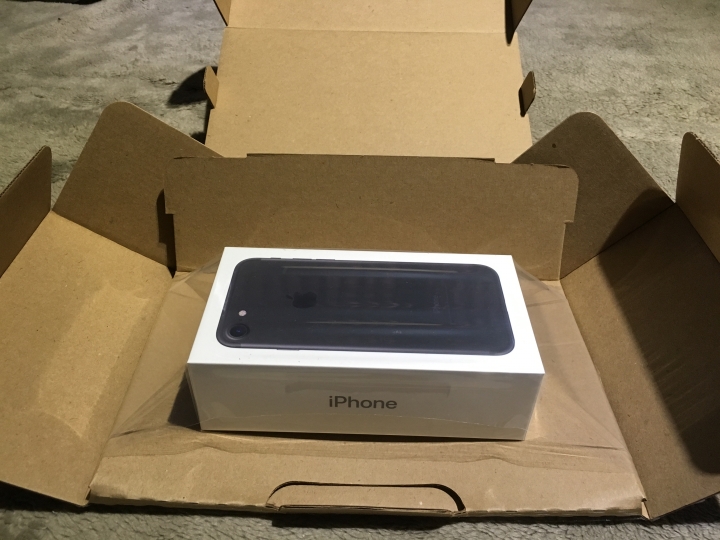 ［開箱］已收到IPHONE 7 128G 黑色