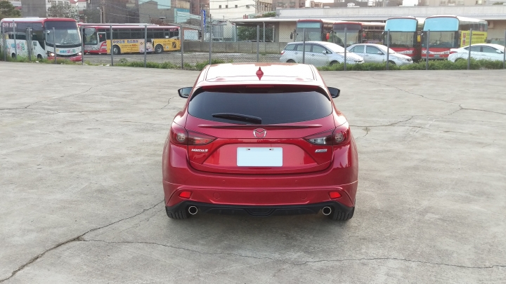 Mazda 3 設計進化史-套件