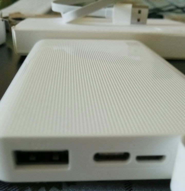 紫米10000mah雙向快充行動電源開箱