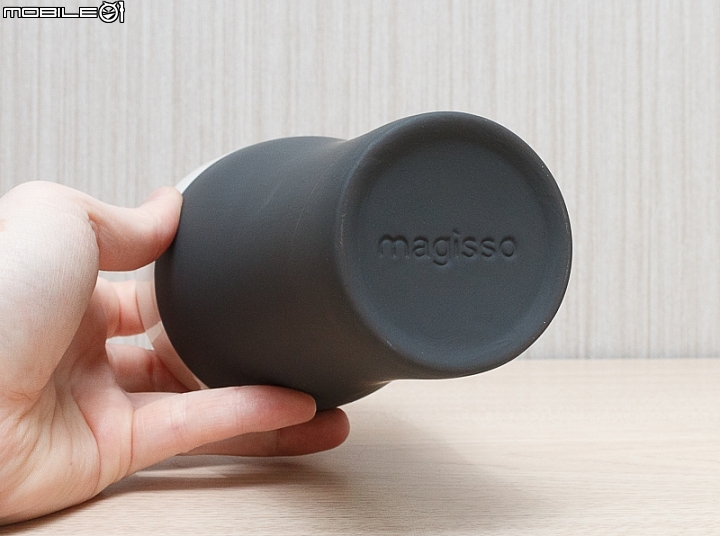 [小物分享]Magisso Self-Cooling 啤酒專用杯試用