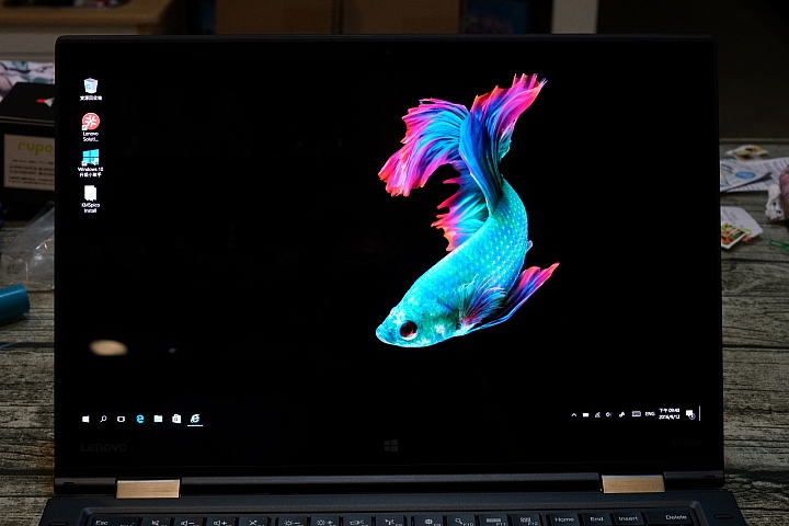 我不入地獄誰入地獄之 Lenovo X1 Yoga OLED 1st Gen 簡單開箱補完計畫