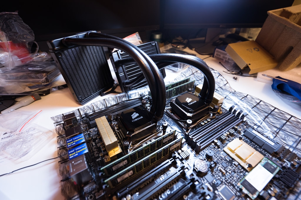 [分享] Xeon E5 2630v4 雙CPU