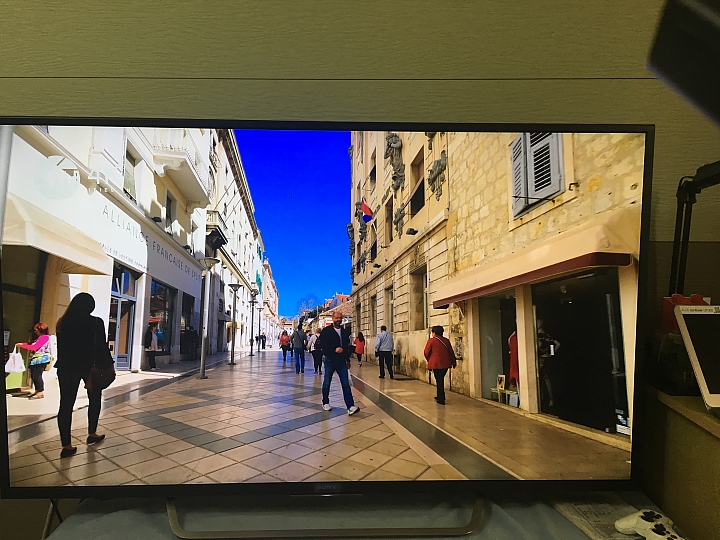 遲到的開箱文~Sony 55X7000D, 已支援HDR