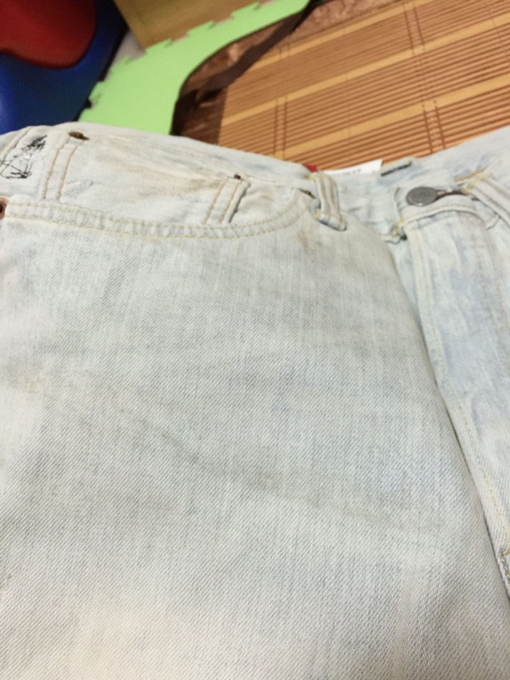 我眼花了嗎？levis 501 CT 瑕疵品(圖多請慎入）