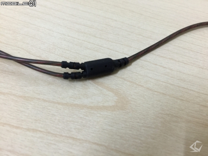［開箱］KZ再次推出平價高CP！第二款可換線耳機－ED 12