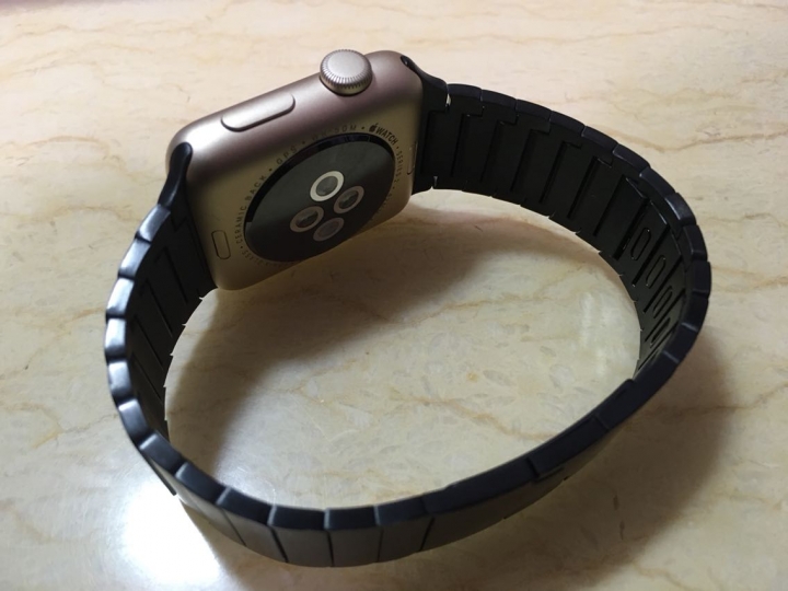 [開箱] Watch Series2 Gold Aluminum+黑不鏽鋼錶帶