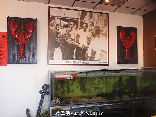 【新竹南寮美食】老漁港新海鮮美式餐廳,水桶餐超霸氣,豪邁又滿足,還附兒童遊戲室喔!