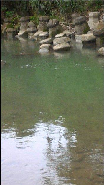 溪流福壽
