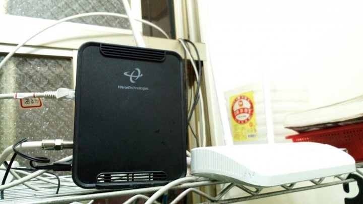 請問大家有看過這個牌子的Cable modem嗎？