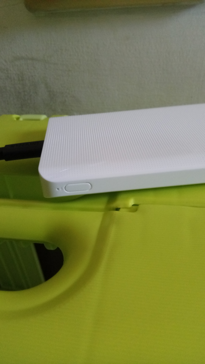 紫米10000mah雙向快充行動電源開箱