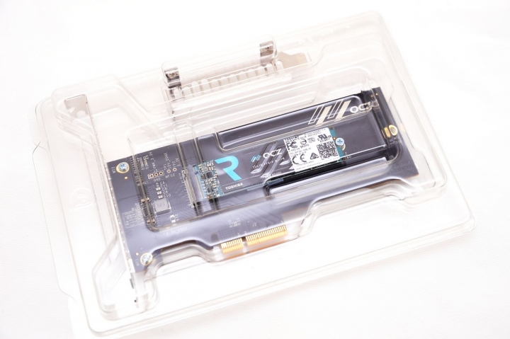 擁抱 NVMe 新世代，Toshiba OCZ RD400 1TB SSD 開箱測試