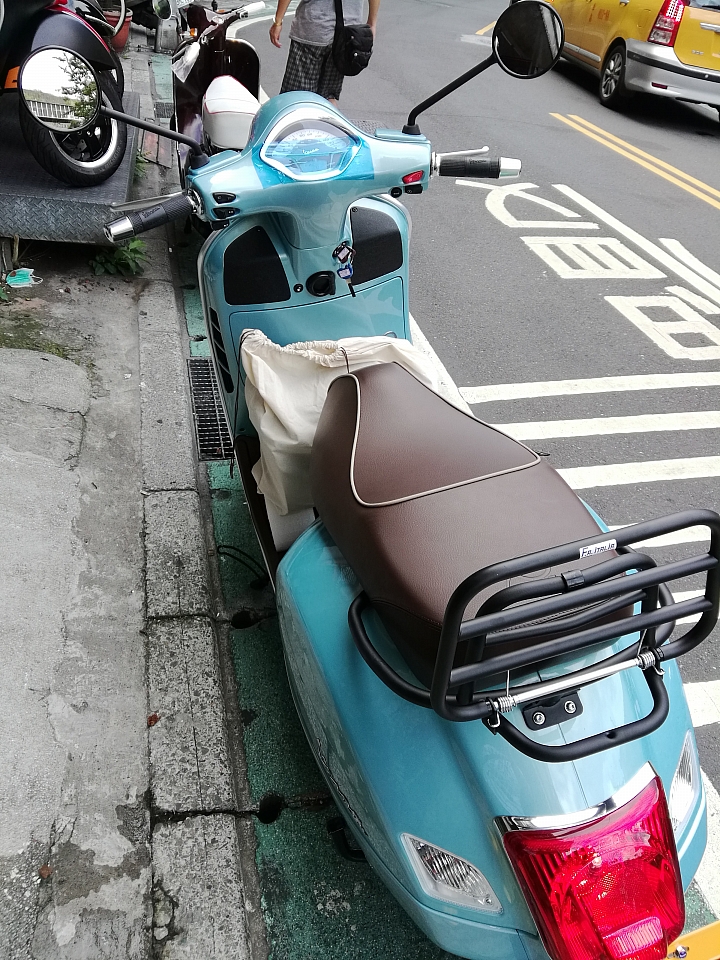 vespa gts 70th 簡易開箱