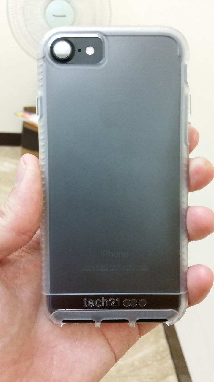 iPhone7 使用四款保護殼的心得