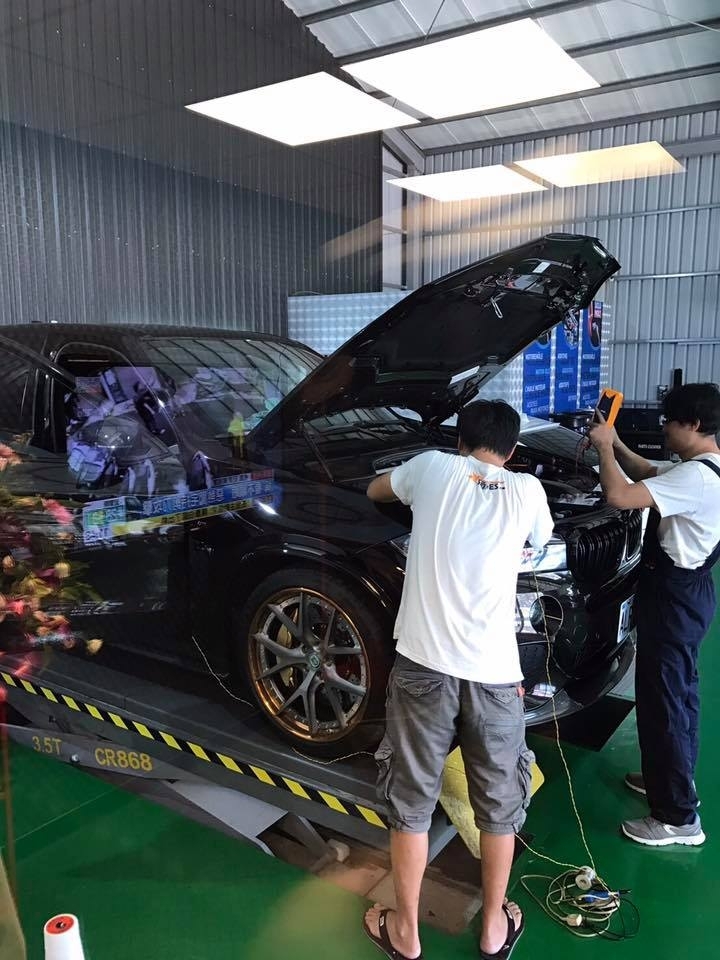 F15 X5 主動式LED大燈加裝分享