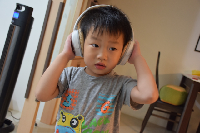開箱 分享 超強的降噪耳機 BOSE QC25 開箱