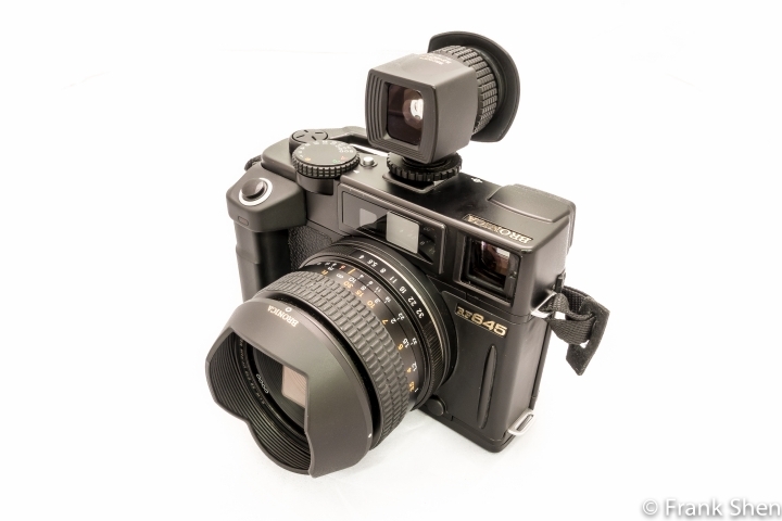 中片幅RF之兩部可換鏡頭底片機（Bronica RF645與Mamiya 6MF）共賞