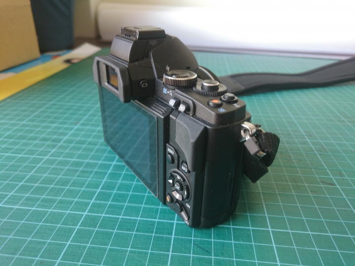 我的OM-D E-M5也中獎了!(PS:購買OLYMPUS公司貨要記得註冊啊)