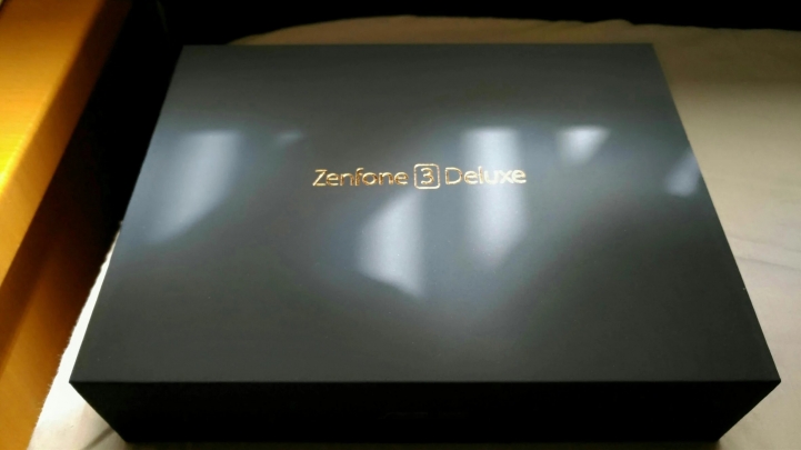 Zenfone 3 Deluxe 微開箱