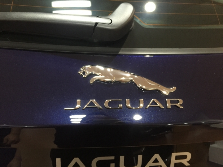 Jaguar F-PACE R-sport賞車