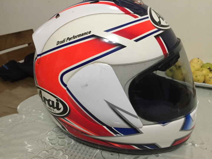 請問我這頂 Arai 能換尺寸嗎