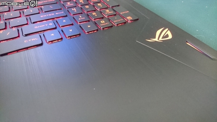 配備GTX1070效能大進化的ASUS ROG STRIX GL502VS遊戲筆電開箱