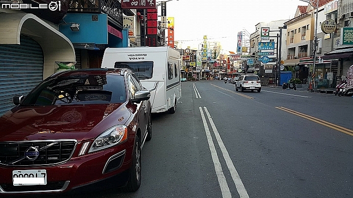 VOLVO帶我們全家去旅行.圖多慎入.