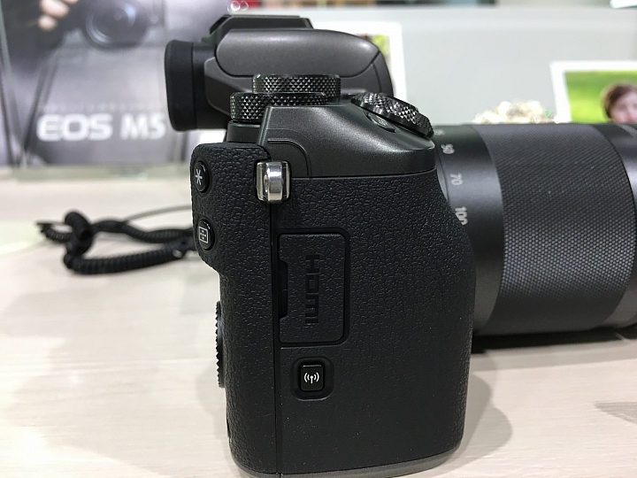 [ Canon M5] 日本第N手試玩