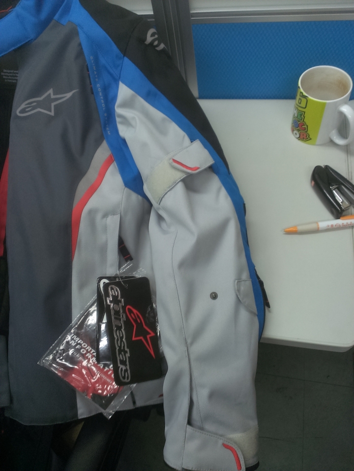 [推薦文!!] 長野~ Alpinestars~四季防摔衣~MEGATON WATERPROOF