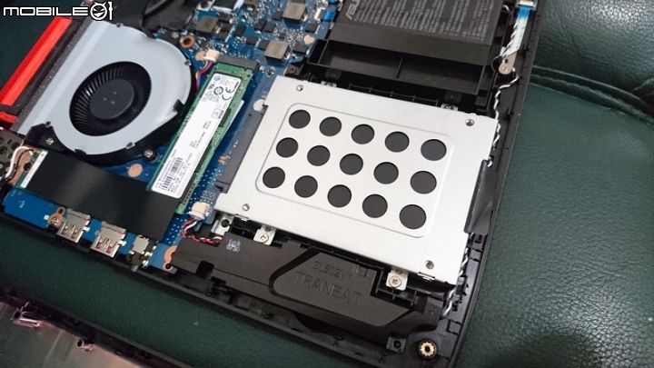 配備GTX1070效能大進化的ASUS ROG STRIX GL502VS遊戲筆電開箱