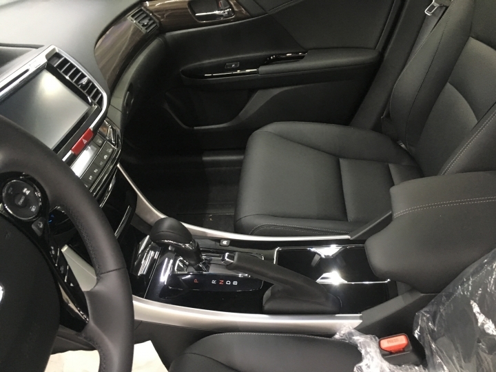 Accord hybrid 台灣版本 （照片更新）