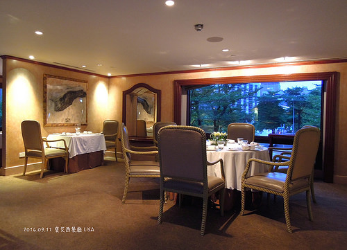 [食記] 台北 信義 寶艾西餐廳Bel Air - Bar & Grill - 經典又浪漫的西餐廳，奢華的肋眼牛排雙人套餐，讓我們來一場老派約會吧！（君悅酒店）