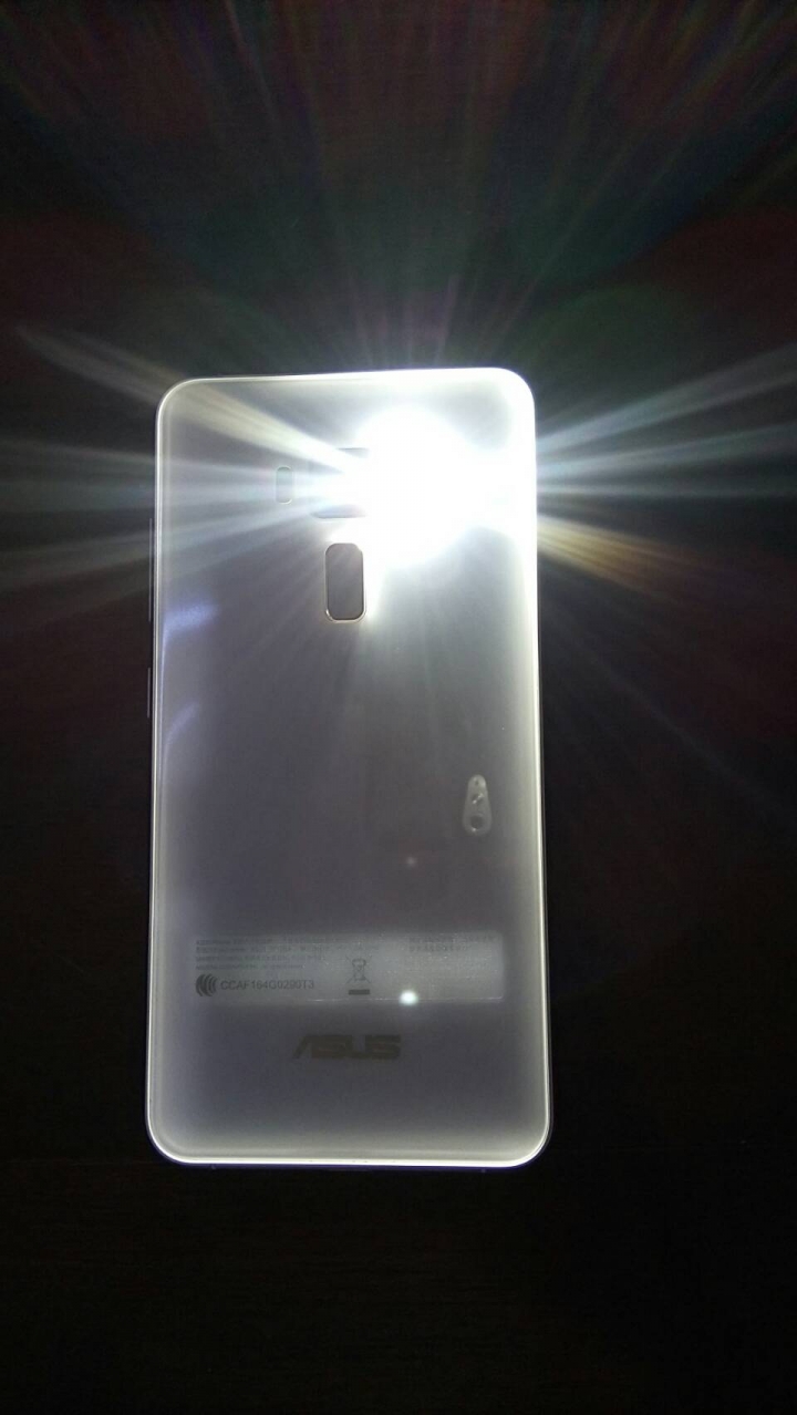 ZF3 手電筒功能