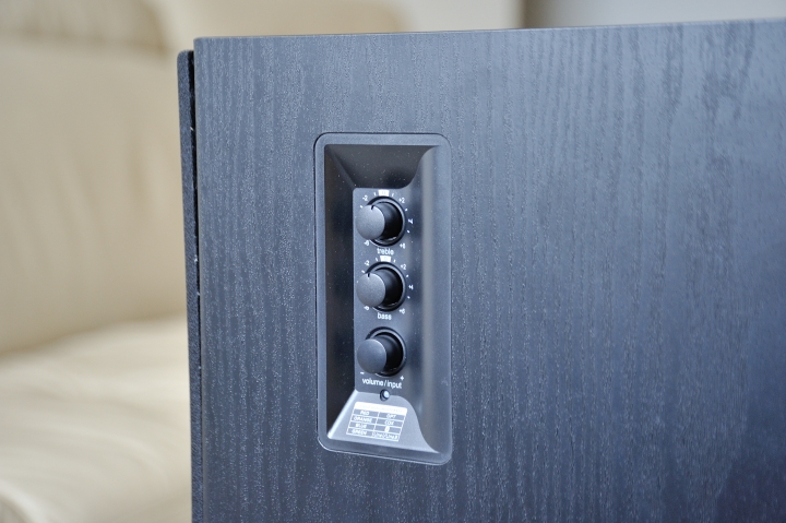 [開箱] Edifier R2730DB開箱心得報告