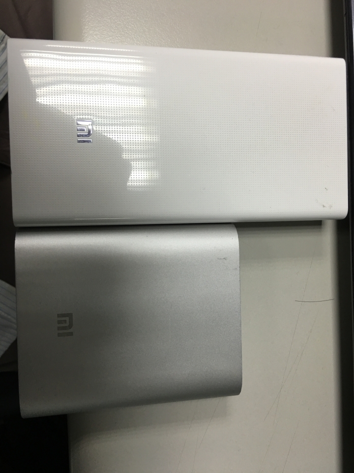 請教關於IPHONE用行動電源充電一事