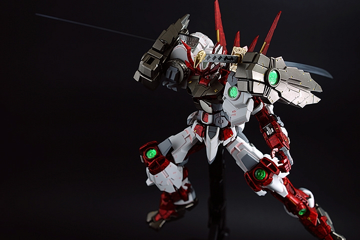 MG Sengoku Astray 戰國異端 碎花塗裝