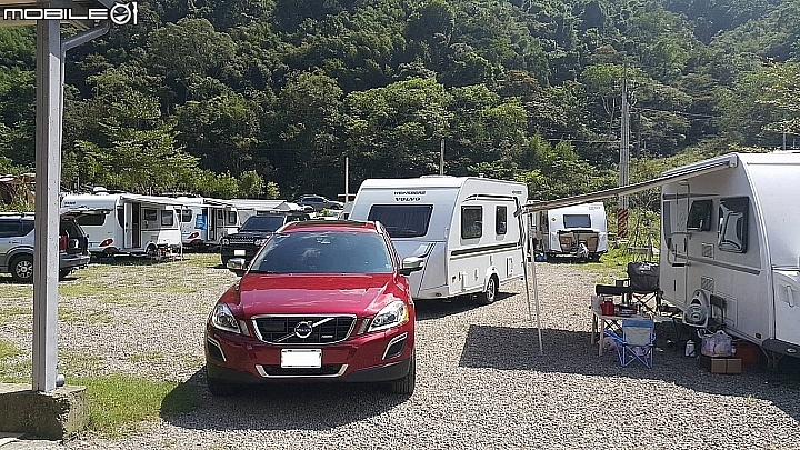 VOLVO帶我們全家去旅行.圖多慎入.