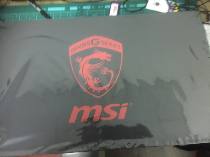 完敗Msi -gs63 vr開箱