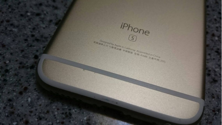 有人iphone出現鏽斑/掉漆嗎？