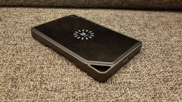 [開箱]Persist ARK一個無線充電與行動電源的完美演出