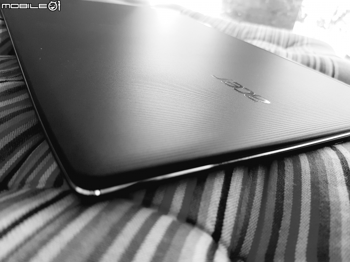 可靠超輕薄筆電 acer s5-371