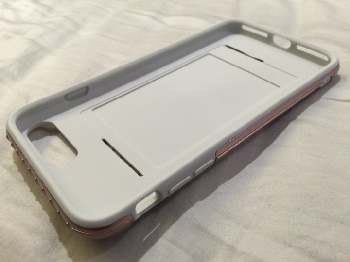 ［開箱］GRAMAS iPhone7 Plus 5.5吋 行李箱保護殼 (高仿RIMOWA)