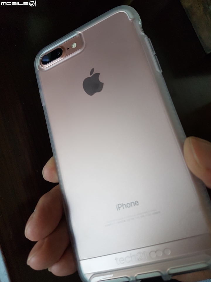 請問大家的Iphone 7 用安兔兔跑幾分?