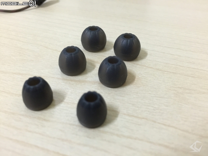 ［開箱］KZ再次推出平價高CP！第二款可換線耳機－ED 12