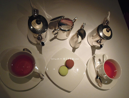 [食記] 台北 信義 寶艾西餐廳Bel Air - Bar & Grill - 經典又浪漫的西餐廳，奢華的肋眼牛排雙人套餐，讓我們來一場老派約會吧！（君悅酒店）