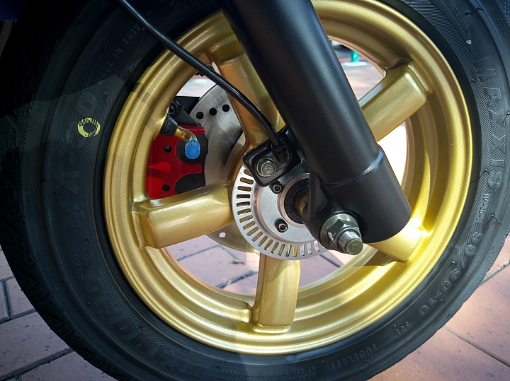 J BUBU S 125 ABS消光藍