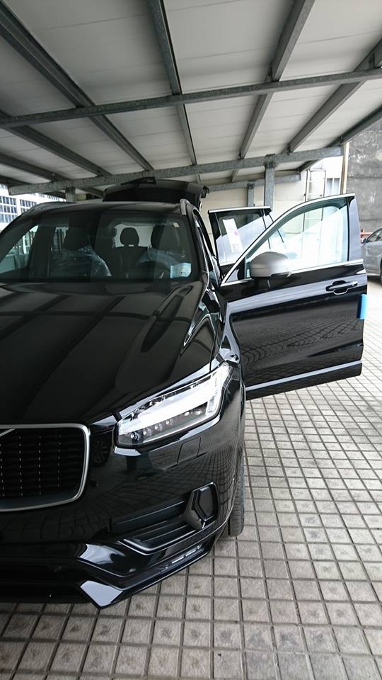 16/17 XC90 T6 RDESIGN 等待交車囉!
