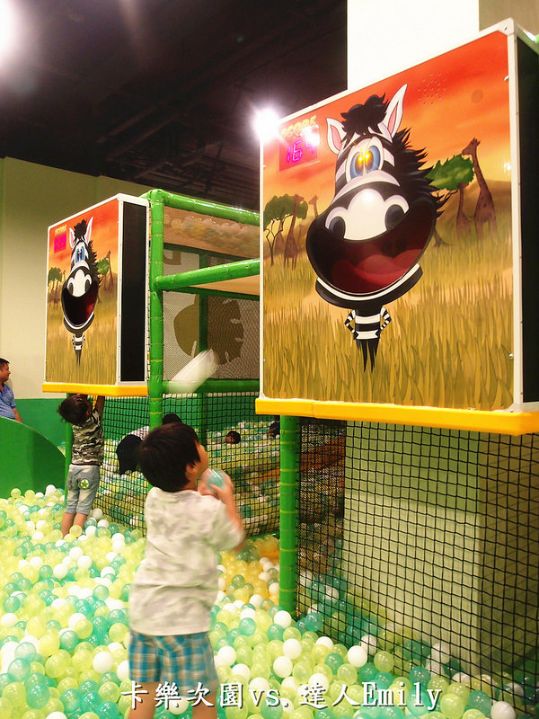 【新竹住宿】煙波飯店湖濱館,親子遊 Part 1: 遊樂篇~2016新開幕2300坪卡樂次園