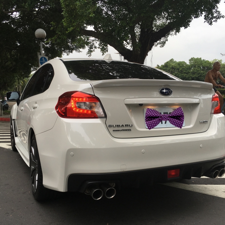 2017 WRX 手排開箱