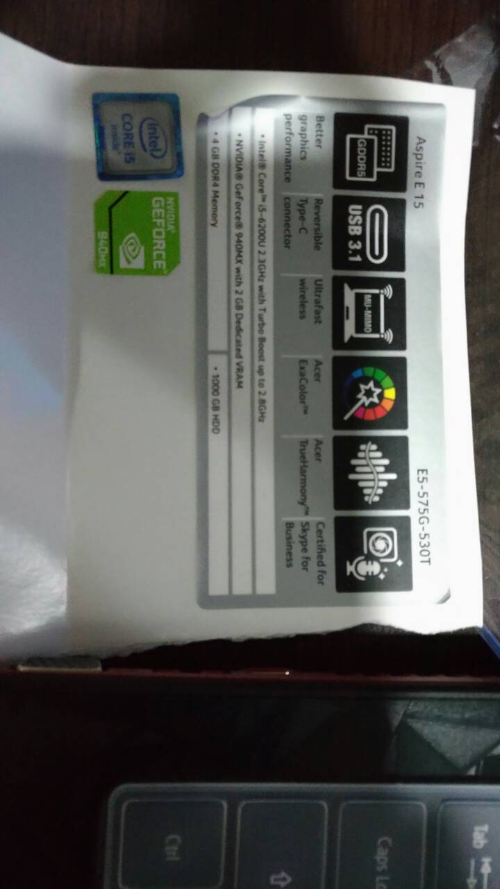 簡單開箱! ACER E5-575G-530T  髮絲紅